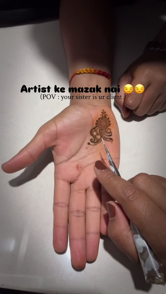 Mehendi design by Avani Mehendi Artist