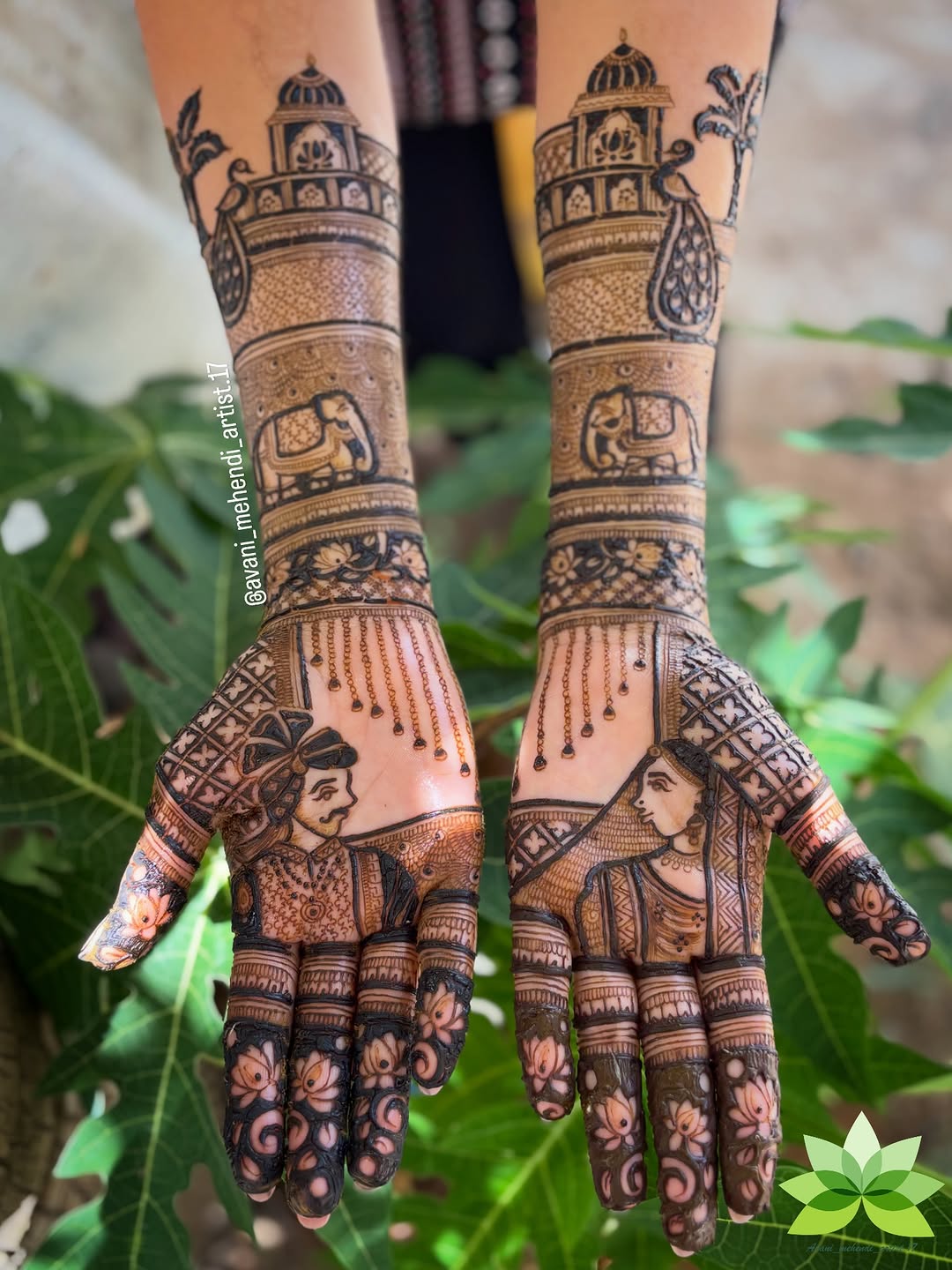 Mehendi design by Avani Mehendi Artist